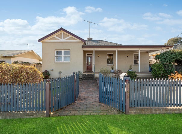 141 Victoria Street, Temora, NSW 2666