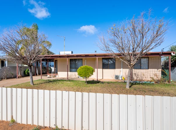117 Lindsay Street, Coolgardie, WA 6429