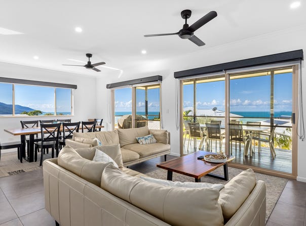16 Olden Court, Hideaway Bay, Qld 4800