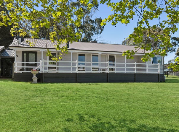 162 Diggings Road, Willowmavin, Vic 3764