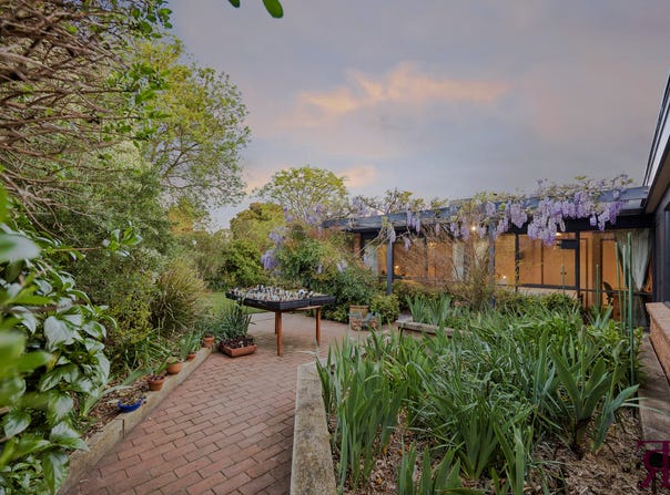 3 Herman Close, Florey, ACT 2615