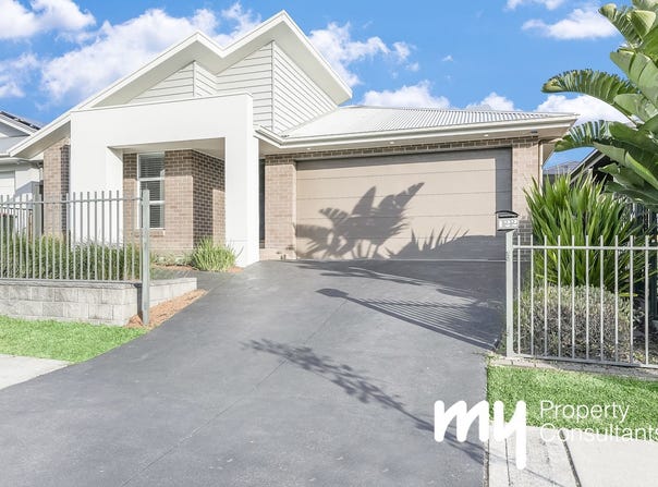 122 Springs Road, Spring Farm, NSW 2570