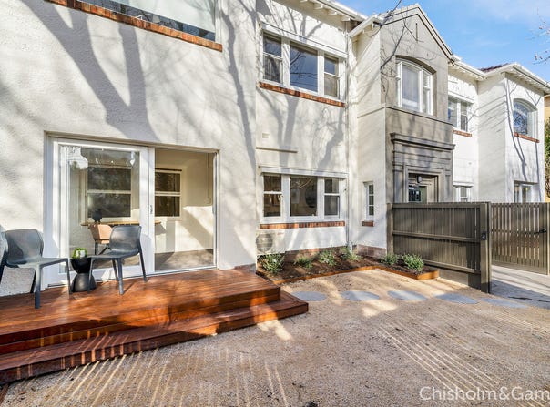 1/27 Bendigo Avenue, Elwood, Vic 3184
