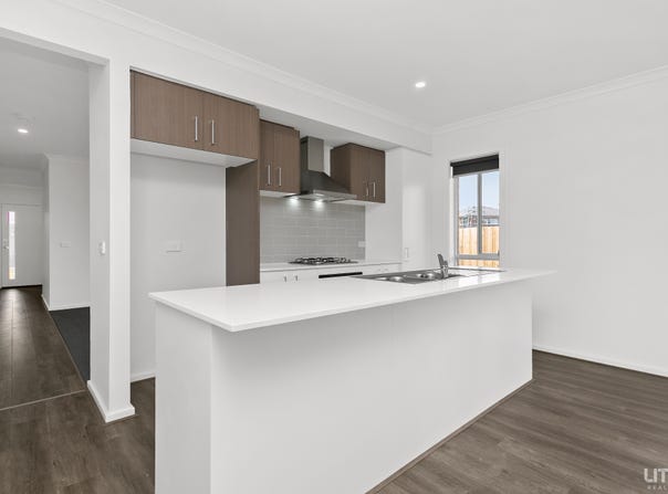 8 Ajax Way, Bonnie Brook, Vic 3335