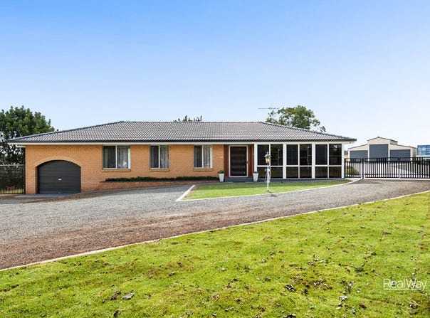 2 Quinlan Road, Highfields, Qld 4352