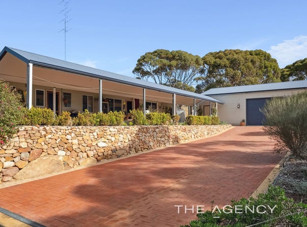 471 Doodenanning Road, Greenhills, WA 6302