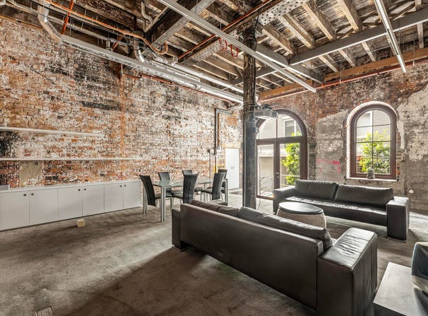 Shop 2 /166 Albert Street, East Melbourne, Vic 3002