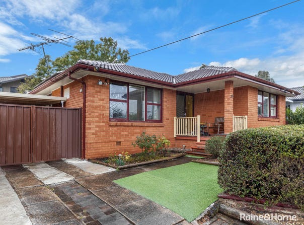 39 Lodge Ave, Old Toongabbie, NSW 2146