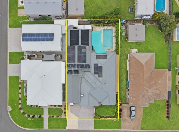 17 Noeme Street, Burrum Heads, Qld 4659