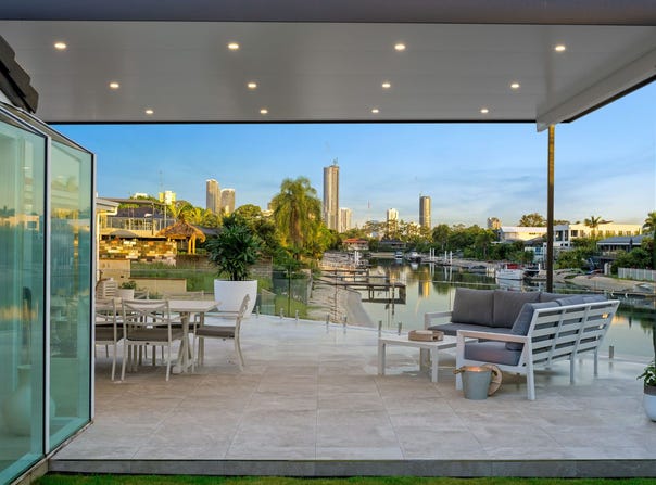 1 Rudd Street, Broadbeach Waters, Qld 4218