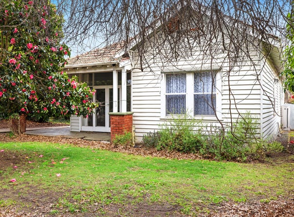 6 Peart Street, Leongatha, Vic 3953