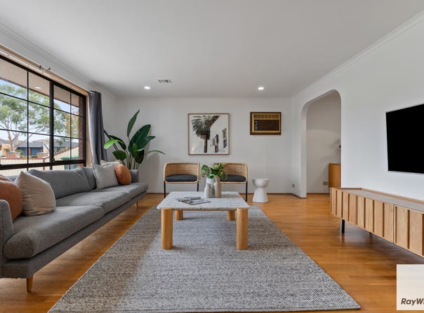 13 Alcott Place, Delahey, Vic 3037