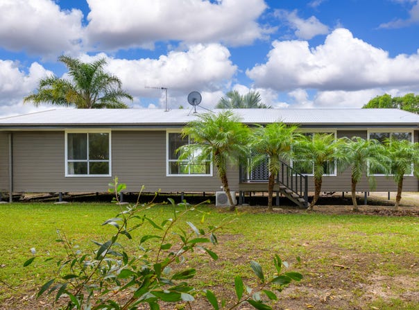 27 Investigator Avenue, Cooloola Cove, Qld 4580