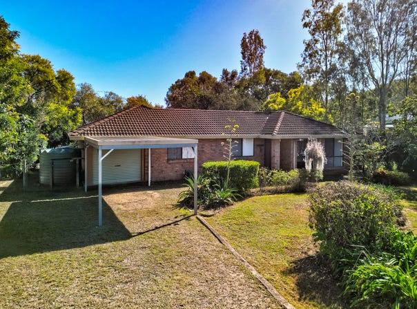 8 Rashford St, Esk, Qld 4312