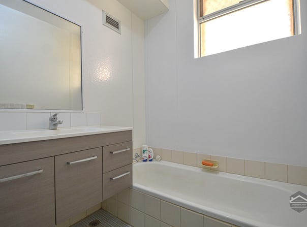 205/15-21 Welsh Street, South Hedland, WA 6722