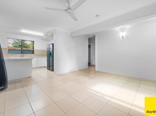 1/41-43 Minnie Street, Parramatta Park, Qld 4870