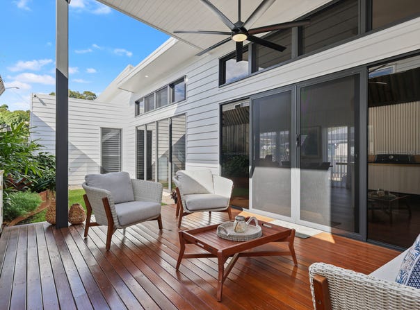 19 Yeates Street, Harlaxton, Qld 4350