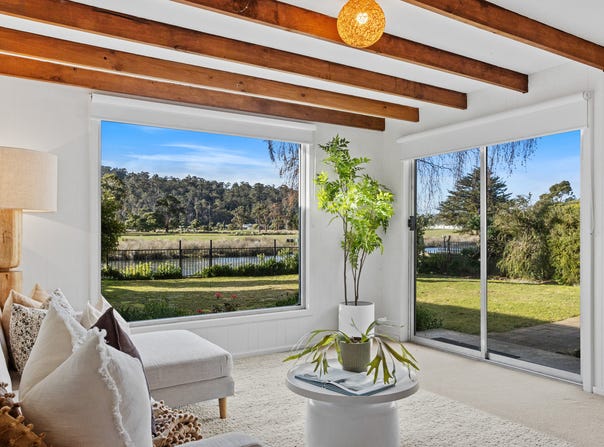 59 Beach Road, Kingston Beach, Tas 7050