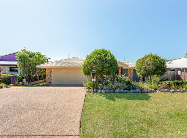 17 Liriope Drive, Kirkwood, Qld 4680