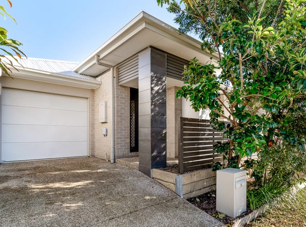 15 Davies Street, Baringa, Qld 4551