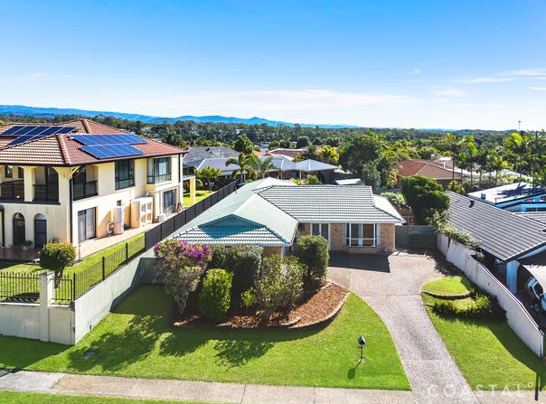 11 Carrumbella Drive, Arundel, Qld 4214