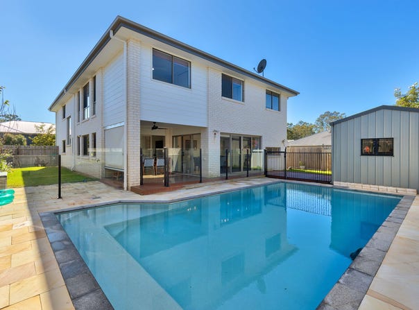 33 Honeyeater Street, Bahrs Scrub, Qld 4207