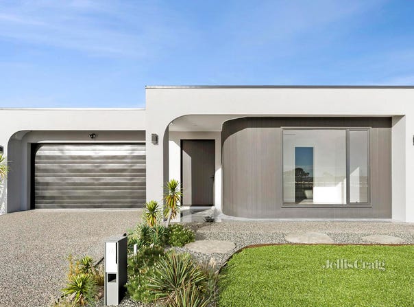 24 Vicosa Drive, Armstrong Creek, Vic 3217