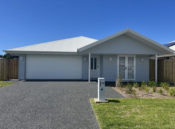 123 Huntington Circuit, Harrington, NSW 2427