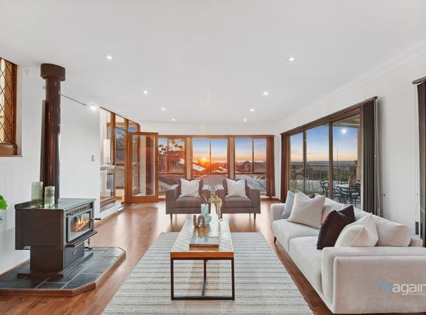 18 Yurilla Drive, Bellevue Heights, SA 5050