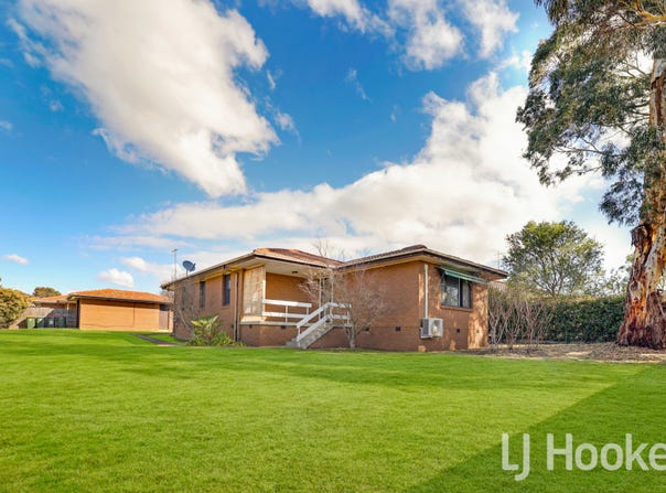 50 Kelloshiel Close, West Bathurst, NSW 2795