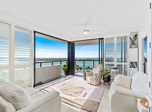 1301/372 Marine Parade, Labrador, Qld 4215