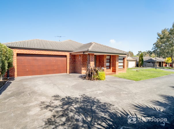 5 ISABELLA COURT, Drouin, Vic 3818