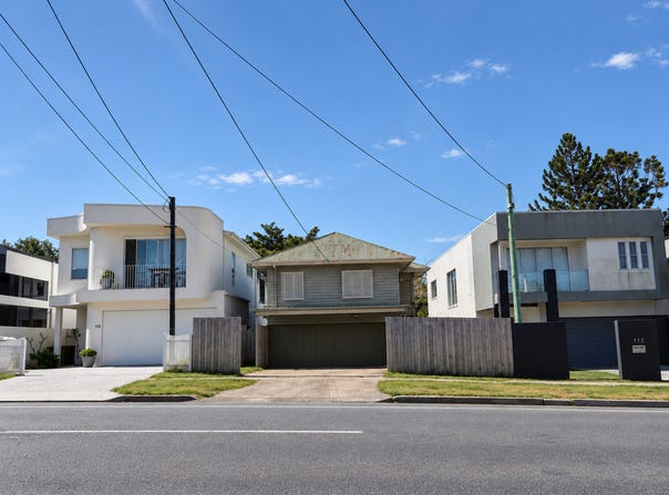 110 Stanley Road, Camp Hill, Qld 4152