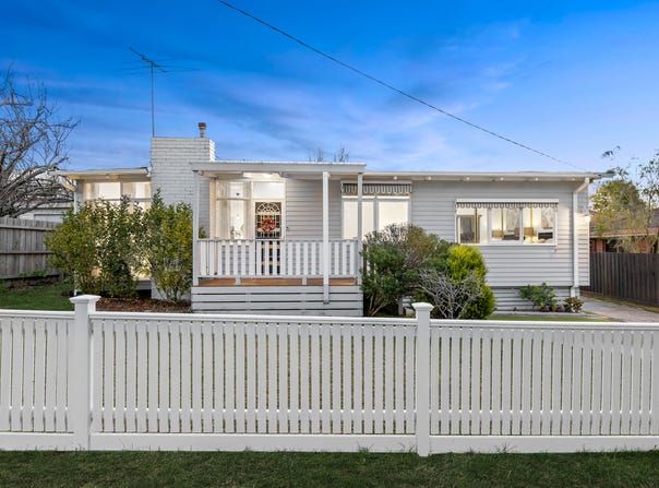 36 Hedge End Road, Nunawading, Vic 3131