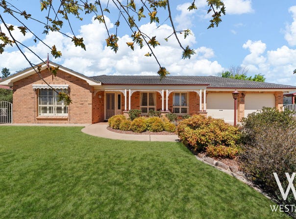 12 Jagoe Drive, Kelso, NSW 2795