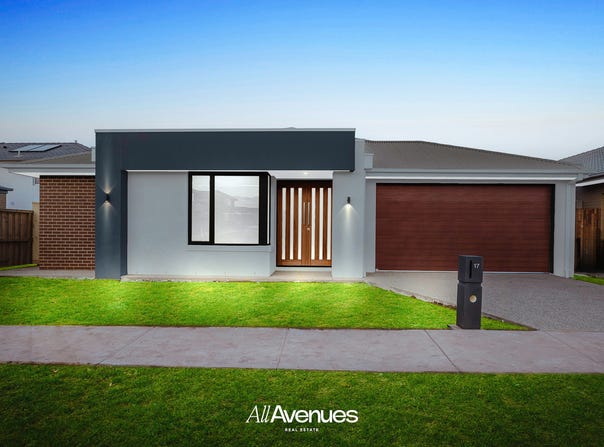 17 webster Street, Clyde North, Vic 3978