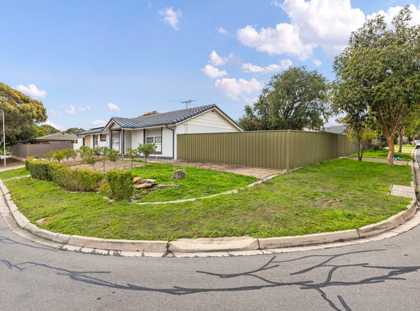 1 Kahn Street, St Agnes, SA 5097