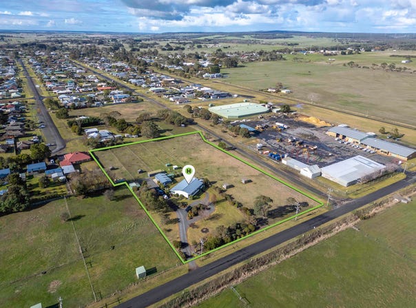43 Beavis Street, Heywood, Vic 3304
