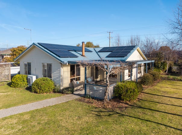 17 Jones Street, Westbury, Tas 7303