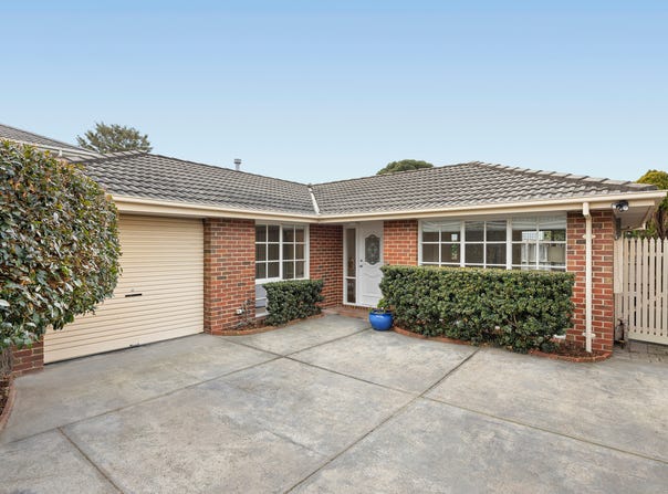 2/18 Wallace Crescent, Beaumaris, Vic 3193