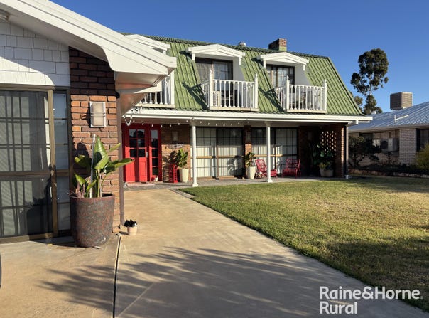 8 Marsden Court, Roma, Qld 4455