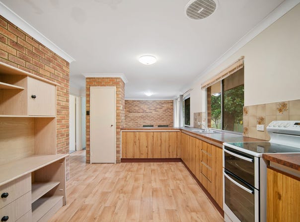2 Myrtle Street, Walliston, WA 6076