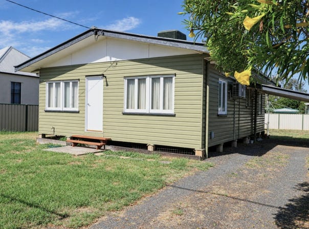 62 Feather Street, Roma, Qld 4455