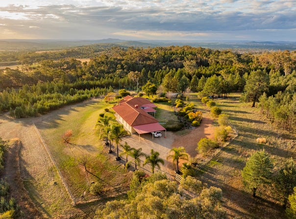 69 Sunset Lane, Kapooka, NSW 2661