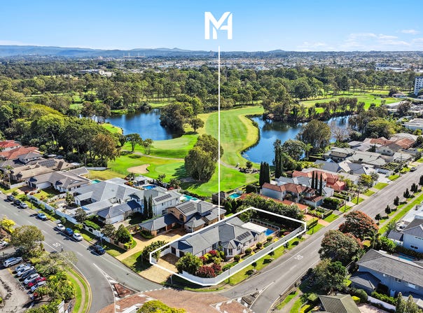 53 Santa Cruz Boulevard, Clear Island Waters, Qld 4226