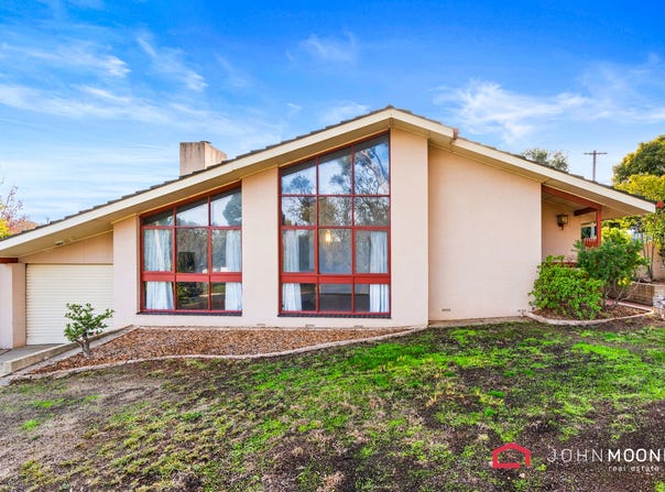 51 Nixon Crescent, Tolland, NSW 2650
