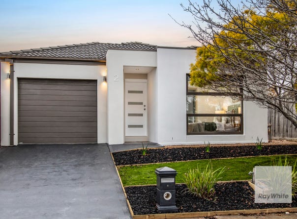 2 Devonport Court, Taylors Hill, Vic 3037