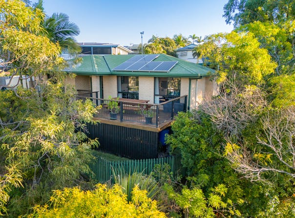 2 Wattle Court, Boyne Island, Qld 4680