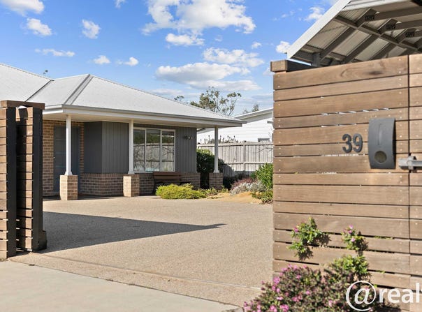 39 Gaudi Boulevard, Corinella, Vic 3984