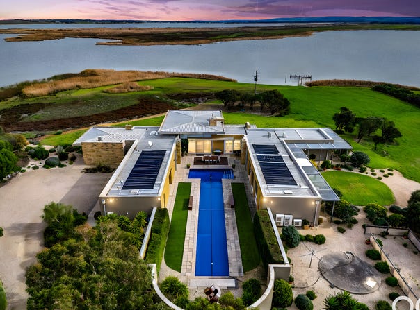 96 & 176 Thorpe Road, Clayton Bay, SA 5256